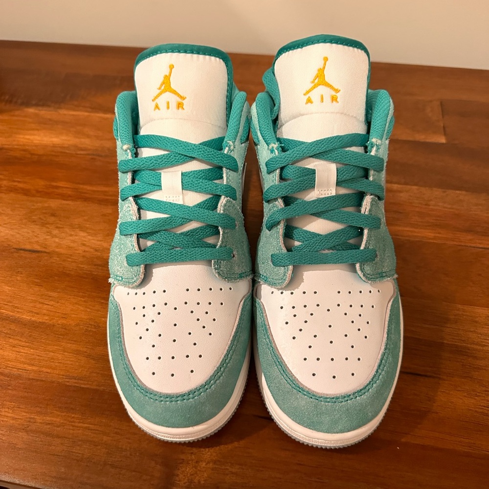 Air Jordan 1 Low SE